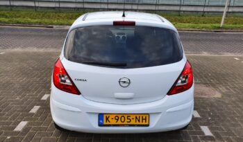 
										Opel Corsa 1.2i 63Kw 5 Deurs ‘Black & White Edition’ full									