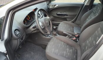 
										Opel Corsa 1.2i 63Kw 5 Deurs ‘Black & White Edition’ full									