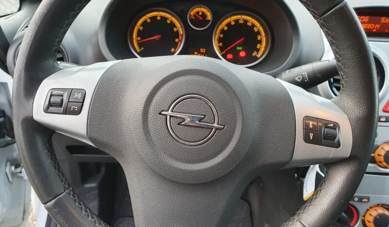 
								Opel Corsa 1.2i 63Kw 5 Deurs ‘Black & White Edition’ full									